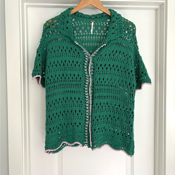 Free People Crochet knit Cardigan Size M/L - Picture 4 of 9